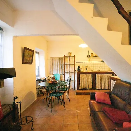 Holiday home Ferme I Frassedi Levie
